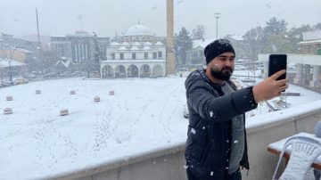 Doğu Karadeniz’in yüksek kesimlerinde kar yağışı etkili oluyor