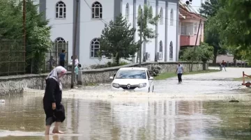 Meteoroloji uyardı: 13 ilde sel ve su baskınları meydana gelebilir