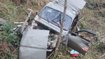 Rize’de şarampole yuvarlanan araç sürücüsü hayatını kaybetti