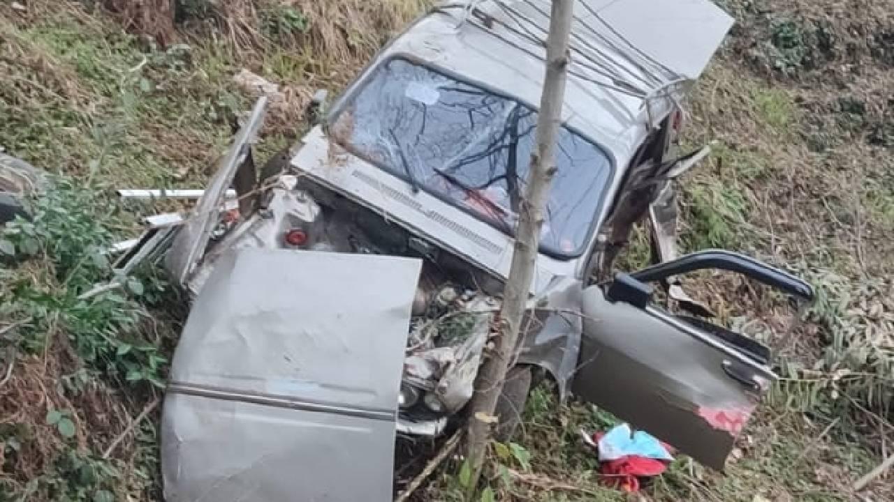 Rize’de şarampole yuvarlanan araç sürücüsü hayatını kaybetti