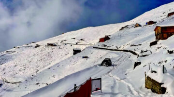 RİZE’DE KAR GÖRÜNTÜSÜ İZLEYENLERİ BÜYÜLEDİ