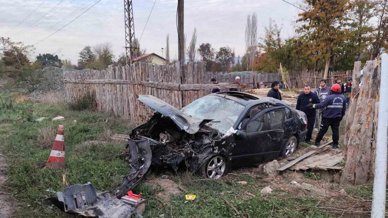 Amasya’da otomobil takla attı: 4 yaralı