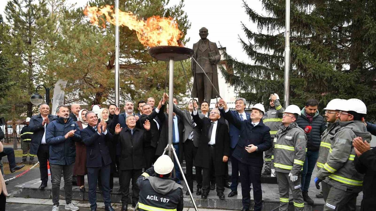 Başkan Büyükkılıç’tan çığır açan yatırım: 16 ilçe doğal gazla buluştu